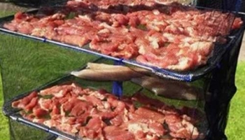 มุ้งตากอาหาร คอนโดตากปลา 3 ชั้น